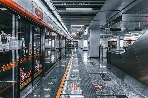 地下轨道站图2