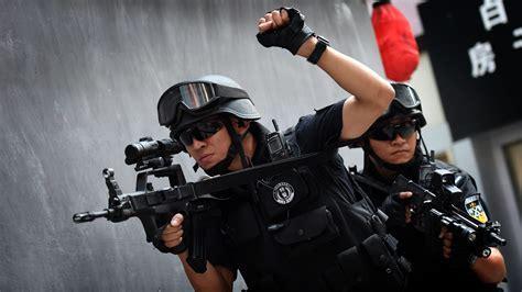 特警突击队图0