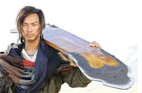 少年乔峰图2